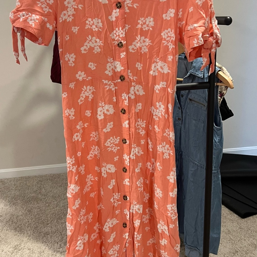Mix Spring Dress Bundle - Picture 3 of 6